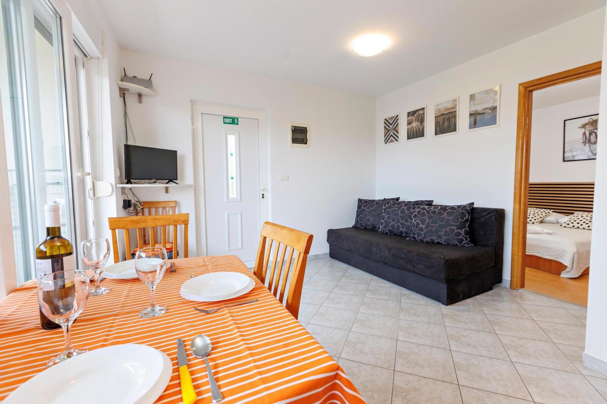 Apartments Baricevic Бол Экстерьер фото